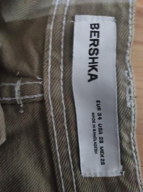 Nohavice bershka, bershka,34