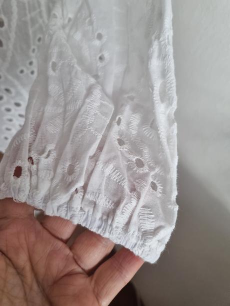Biela madeirová blúzka s, s
