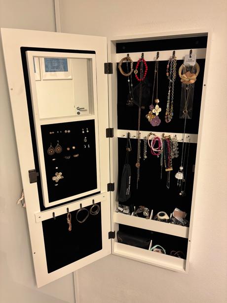 Skrinka na bižutériu - šperky, 