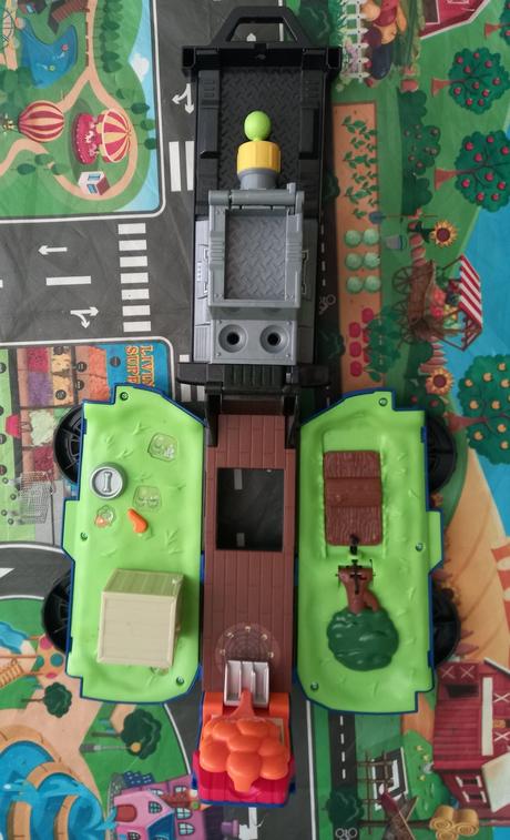 Auto tlapkova patrola, 