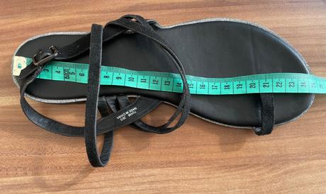 Cierne sandalky reserved, reserved,38