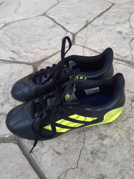 Kopačky adidas, adidas,32
