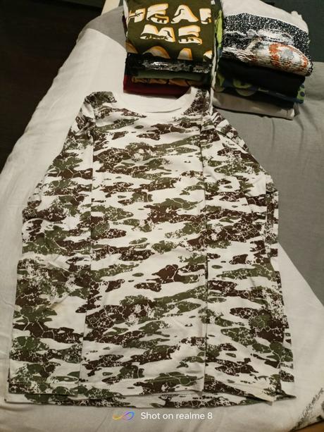 Tricko, reserved,128