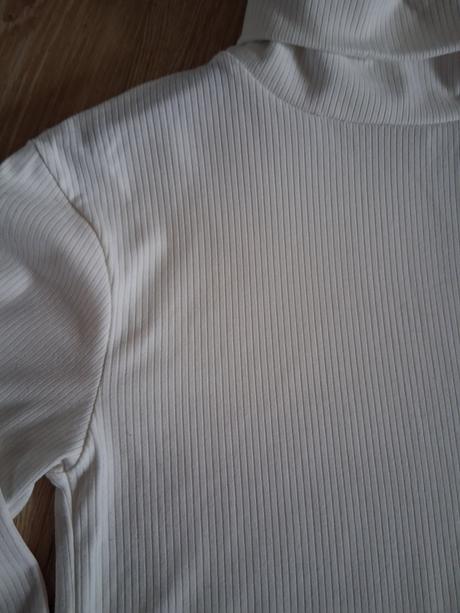 Biely rolák, amisu,m