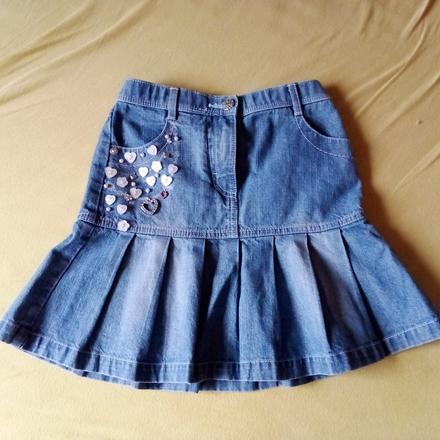 Riflova sukňa, marks & spencer,134