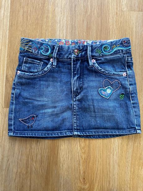 Dievčenská riflová sukňa, 110