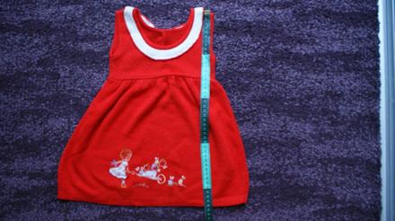 Pletene satky s dievcatkom, 80