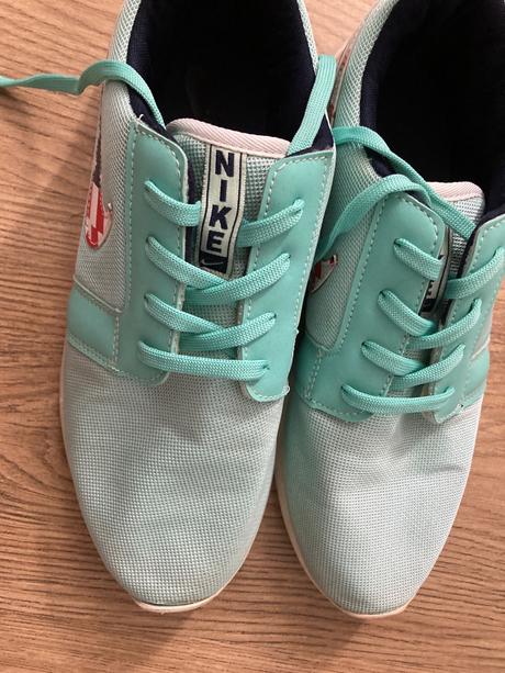 Dámske tenisky č. 40, nike,39
