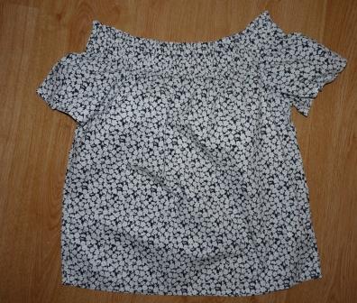 Male kvietky, h&m,34