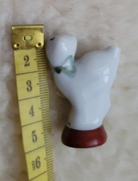 Porcelánová mini mačka, 