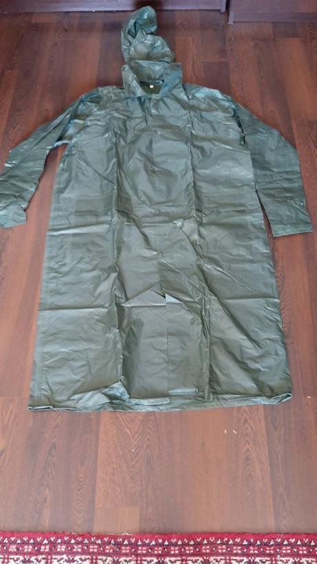 Odev do dažďa m, m