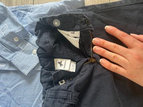 Košeľa a nohavice, 110