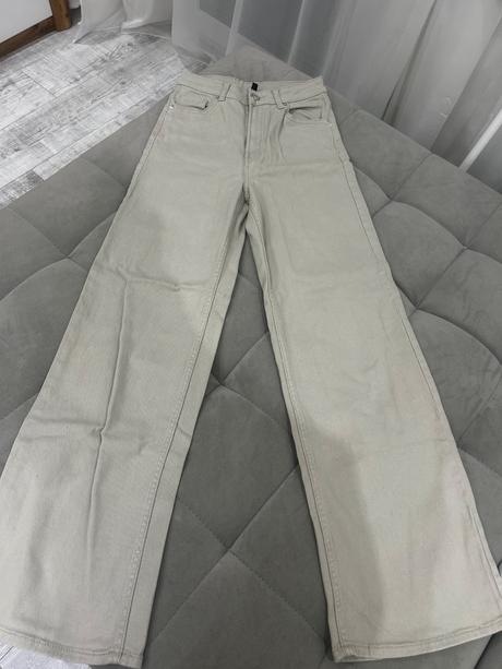 Krémové nohavice s vysokým pásom, 34