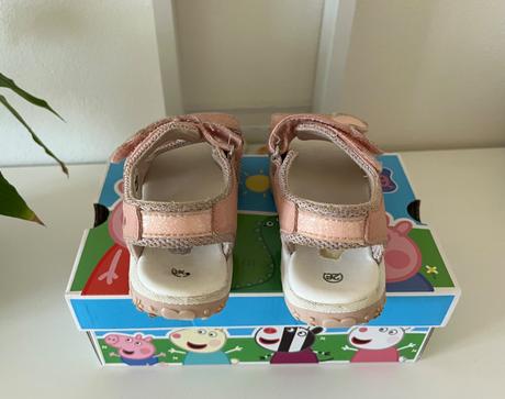 Ružové sandále prasiatko peppa 26, 26