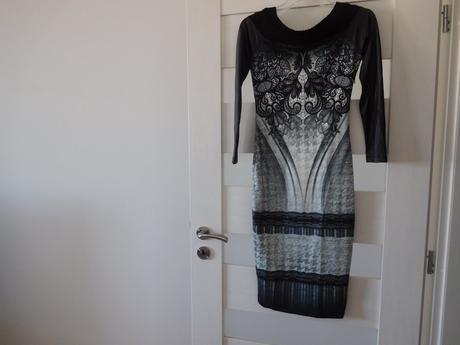 Šaty čierno šedé-s/m,, m
