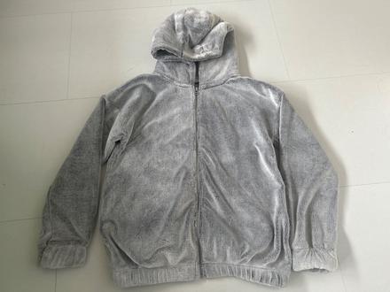 Chlpata mikina, next,152