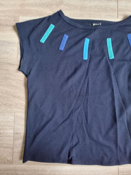 Tmavomodré tričko, m