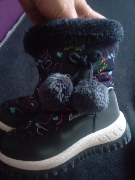 Zimné čižmy v 23 zn cortina, 23