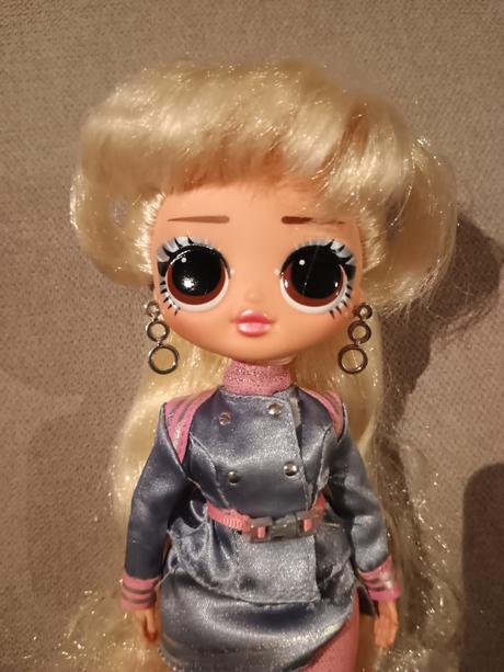 Lol surprise world travel,