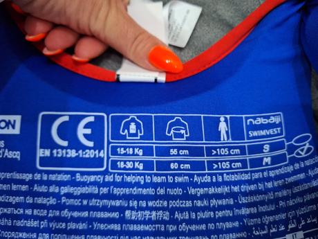 Plavecka vesta decathlon,