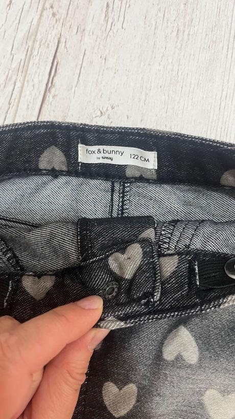 Sukna 122, sinsay,122