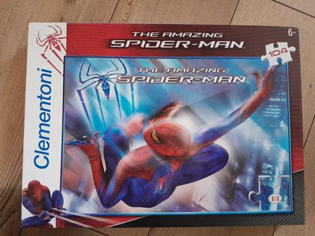Spiderman puzzle 104, 