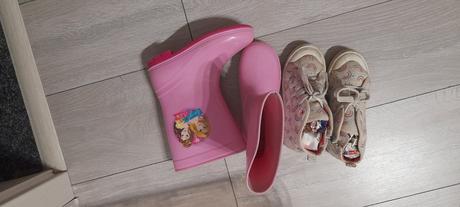 Tenisky a gumaky, 31