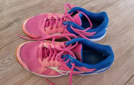 Halovky pre dievča, 37