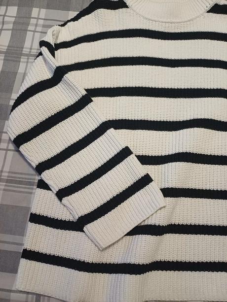 Prúžkový oversize sveter h&m č.xs,s,m, h&m,m