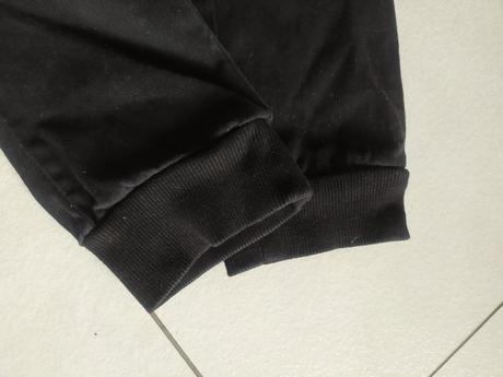 Nohavice, chapter young,146