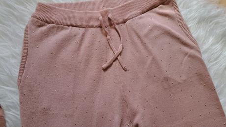 Pletené nohavice, pompdelux,122