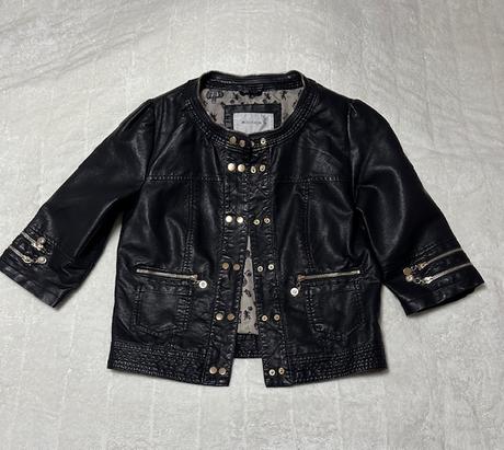 Krátke sačko s 3/4 rukávom z eko-kože, m