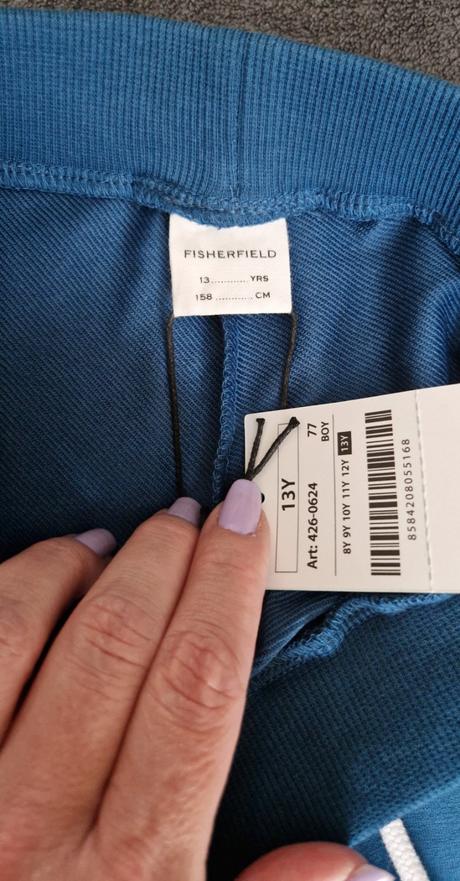 Tepláky 158, gate,158