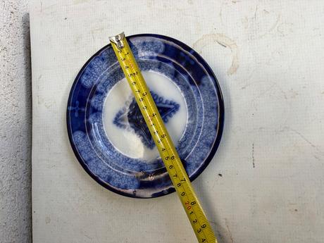 176 rocny starozitny tanier, 