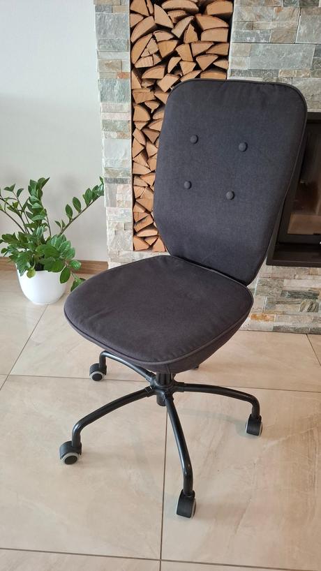 Ikea stolička k písaciemu stolu,