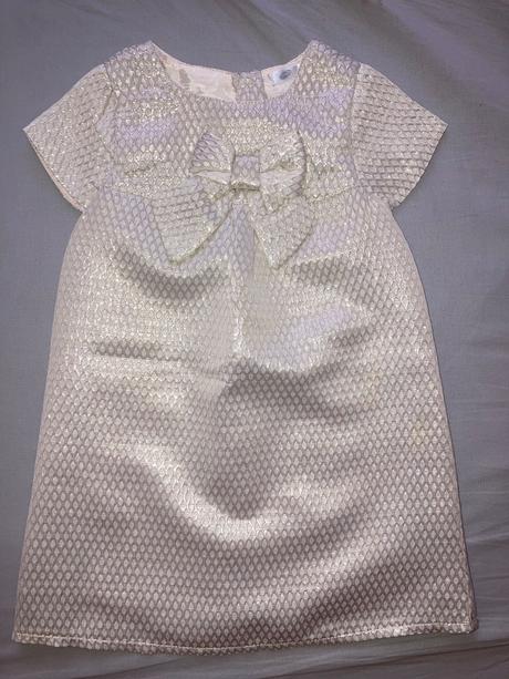 Zlaté šaty, pepco,86