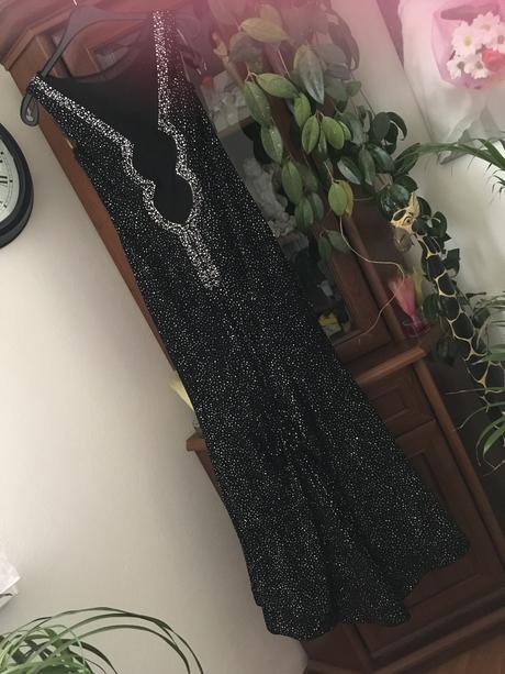 Spoločenske šaty, l