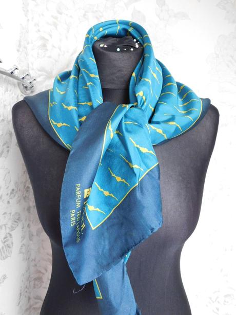 Kvalitná luxusna hodvabna elegantná šatka, l