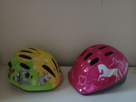 Detská nastavitelna prilba na bicykel, s