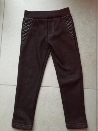 Teplučké legíny, 104