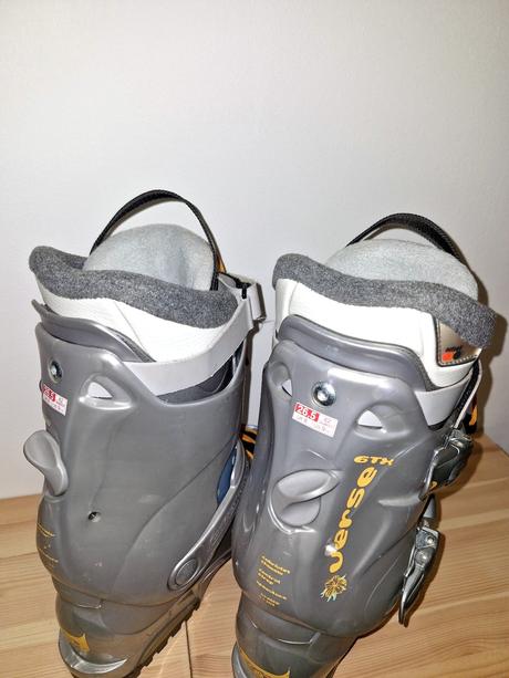 Lyžiarky zn. salomon, veľ. 26,5, vo výbornom stave, salomon,42
