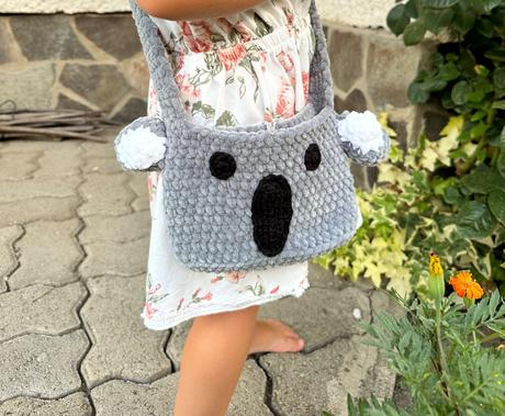 Hackovana kabelka detska, 