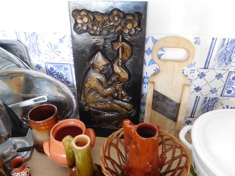 Smalt, keramika, prútené,mlynčeky,,