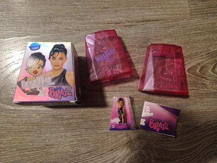 Bratz kylie jenner mini,