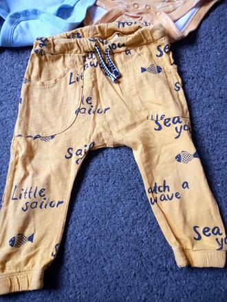 Tenké tepláky, legíny, h&m,80