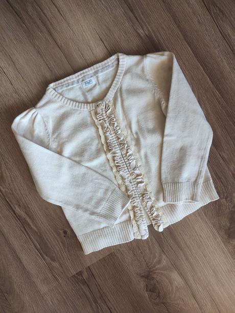 Krémový svetrík, f&f,110