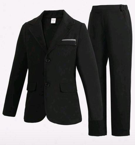 Chlapčenský oblek, 134