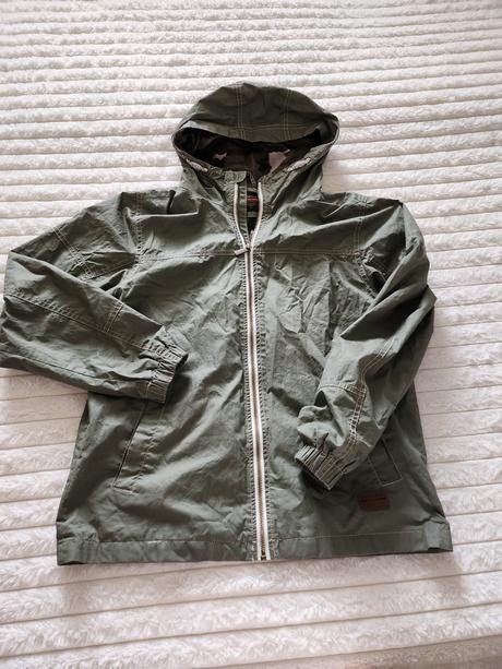 Next bunda, next,158