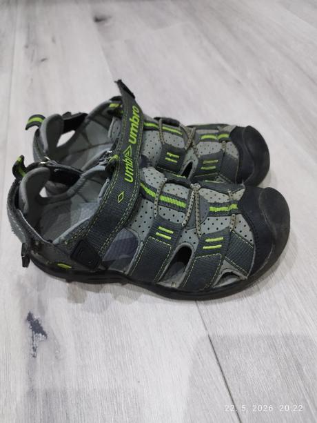 Sandále, umbro,32
