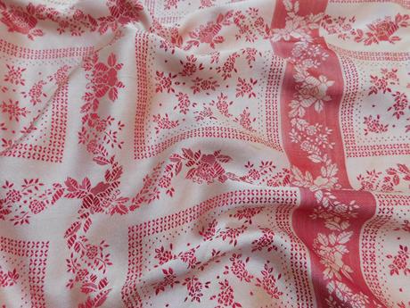 Austria look trachten hodvabna šatka ku kroju, l